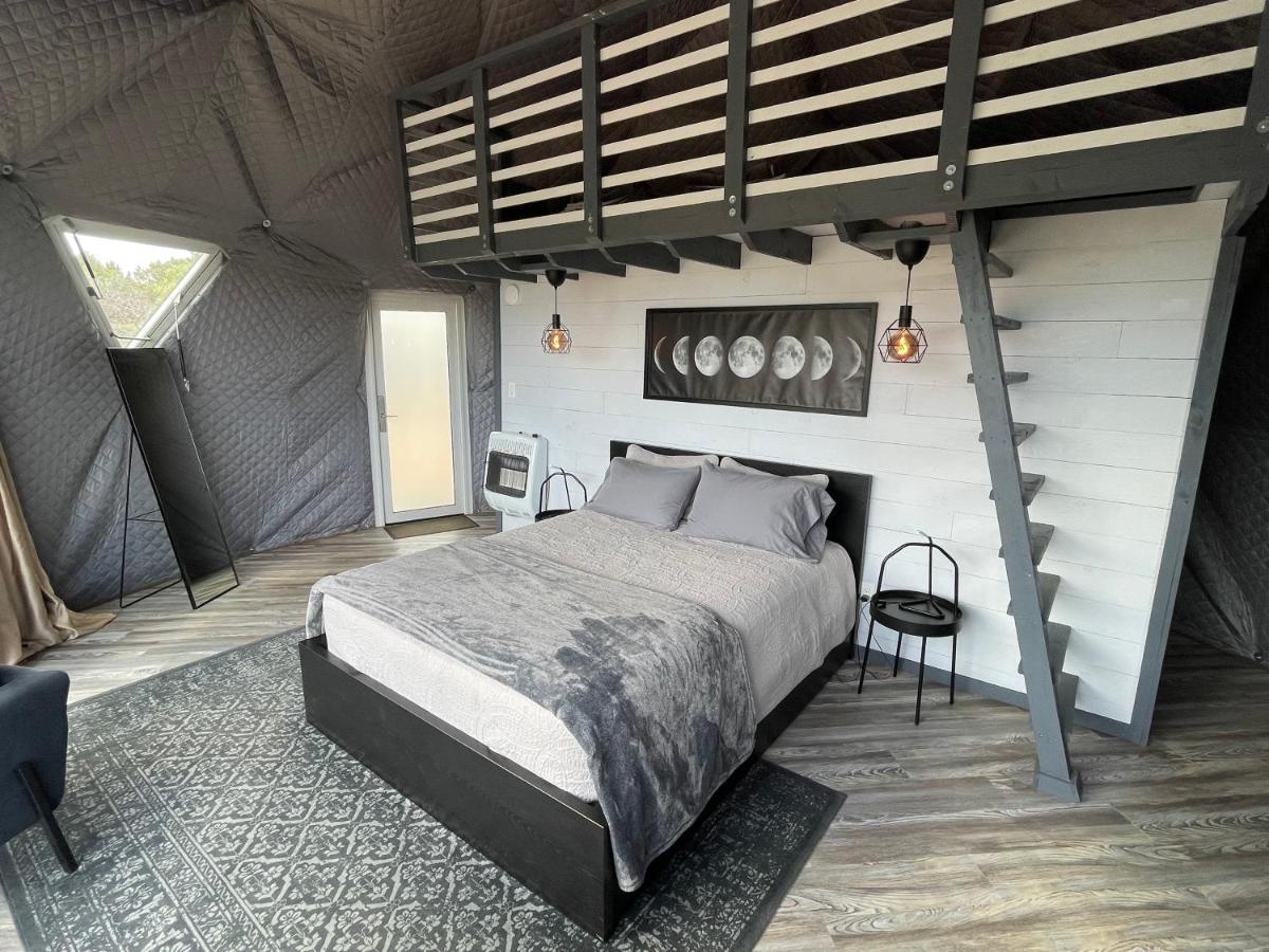 Canyon Rim Domes - A Luxury Glamping Experience!! Monticello Exterior foto